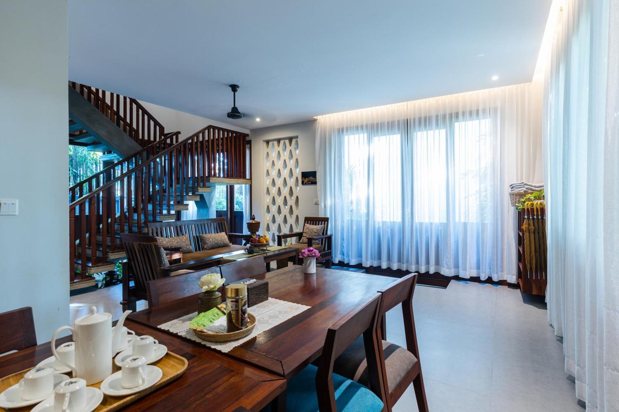 Golden Vishnu Villa Siem Reap Exterior photo